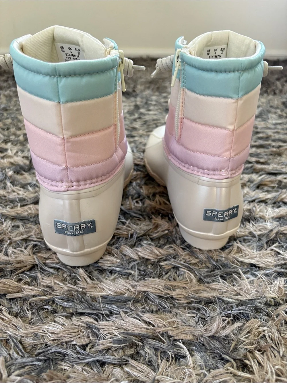 New Perry Saltwater Duck Boots Pastel Multi Youth 5M EUR 37 Fit US Women’s 6 UK4